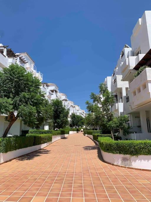 Penthouse Seaview And Golf Valle Romano エステポナ エクステリア 写真