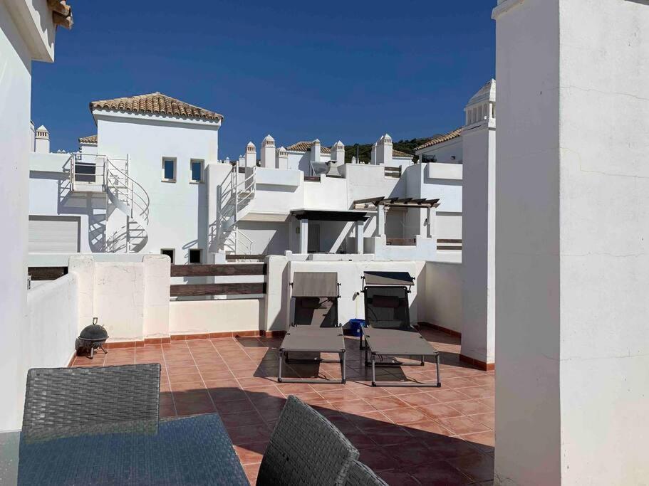 Penthouse Seaview And Golf Valle Romano エステポナ エクステリア 写真